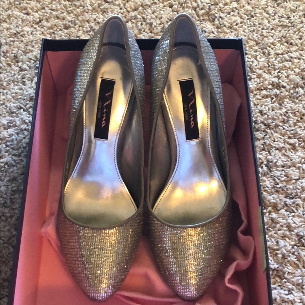 Shoes with box